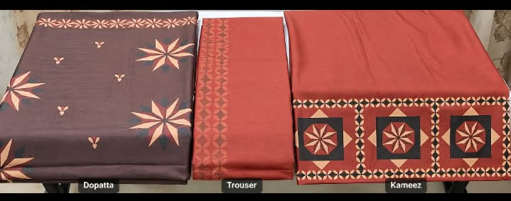 Poly lawn 3-piece suit in a rich rust-brown tone (PRINTED). - Image 2
